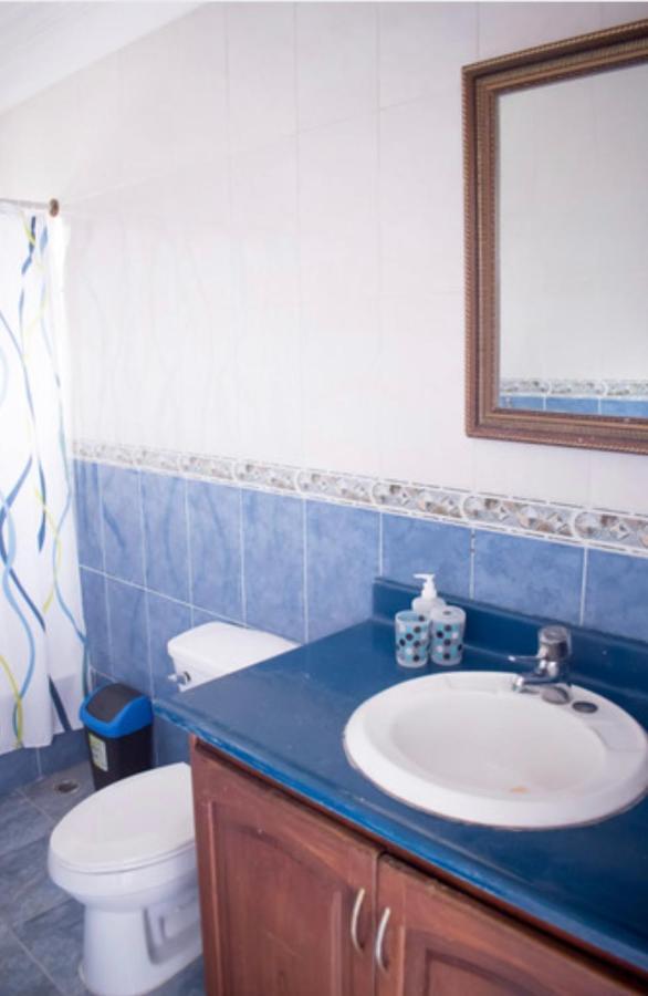 Penthouse Con Jacuzzi La Cueva De Los 3 Ojos Apartment Santo Domingo Exterior photo