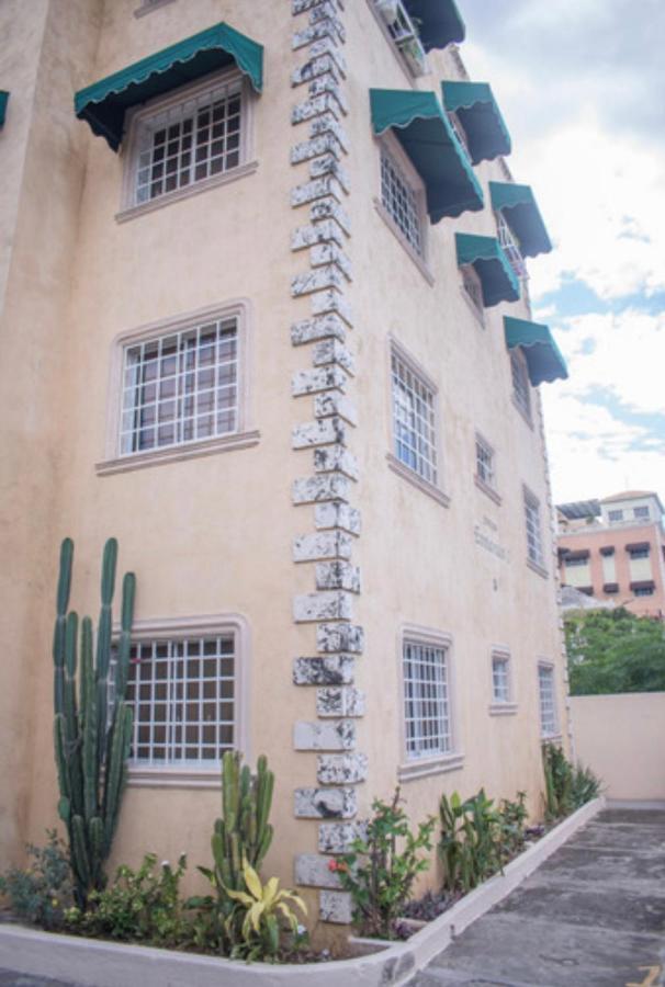 Penthouse Con Jacuzzi La Cueva De Los 3 Ojos Apartment Santo Domingo Exterior photo
